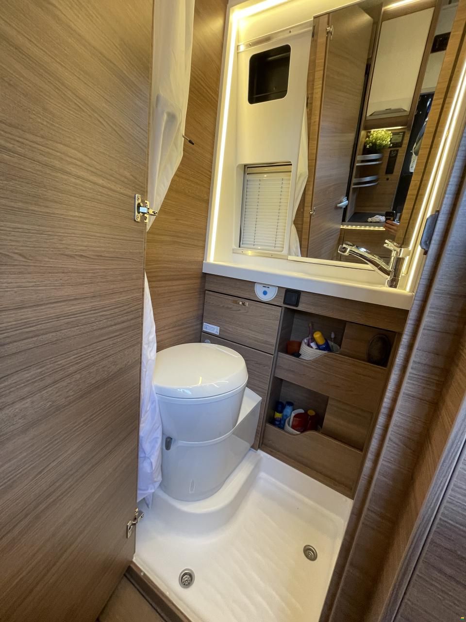 Knaus BOXLIFE 630 ME PLATINUM SELECTION