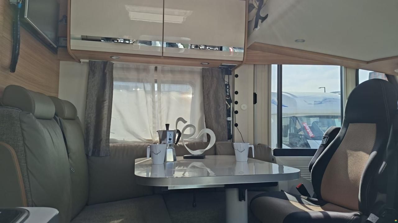 Dethleffs Globebus I006