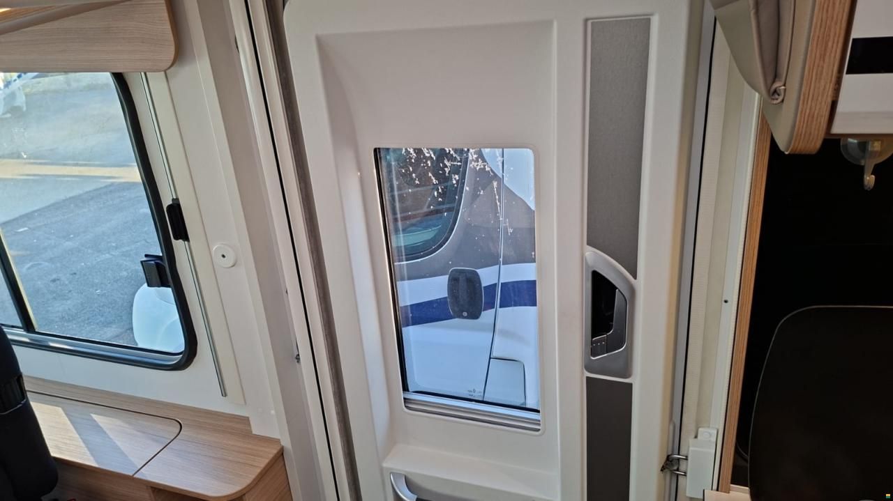 Dethleffs Globebus I006