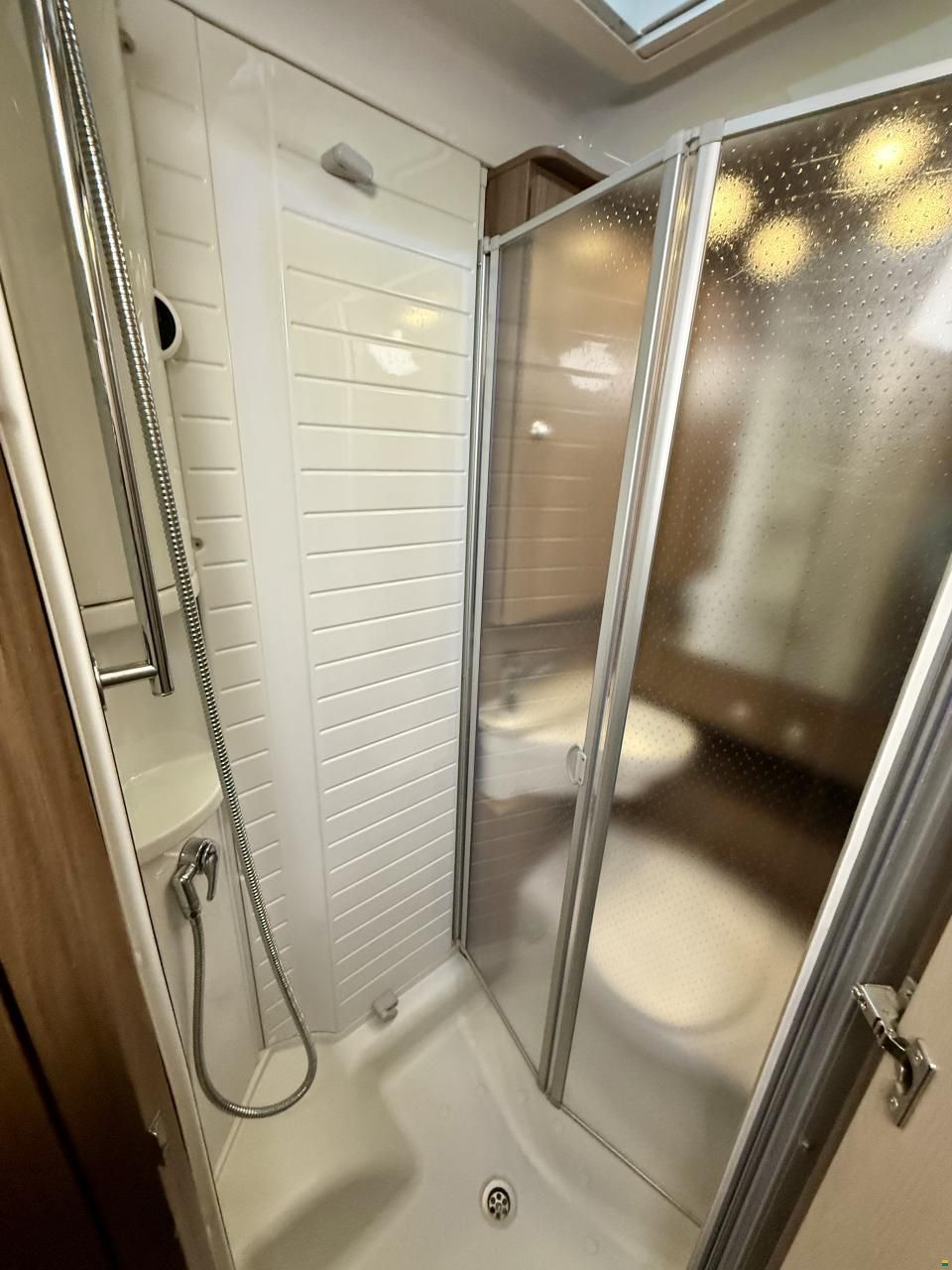 B&uuml;rstner Argos A650 - CompactFamily Edition