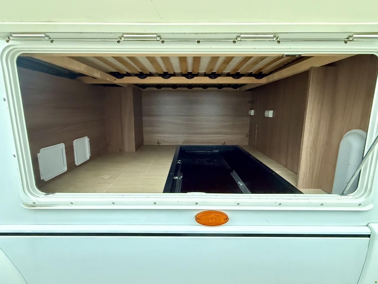 B&uuml;rstner Argos A650 - CompactFamily Edition