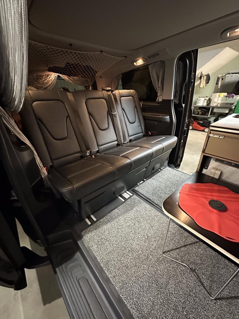 Mercedes Benz Aktivity