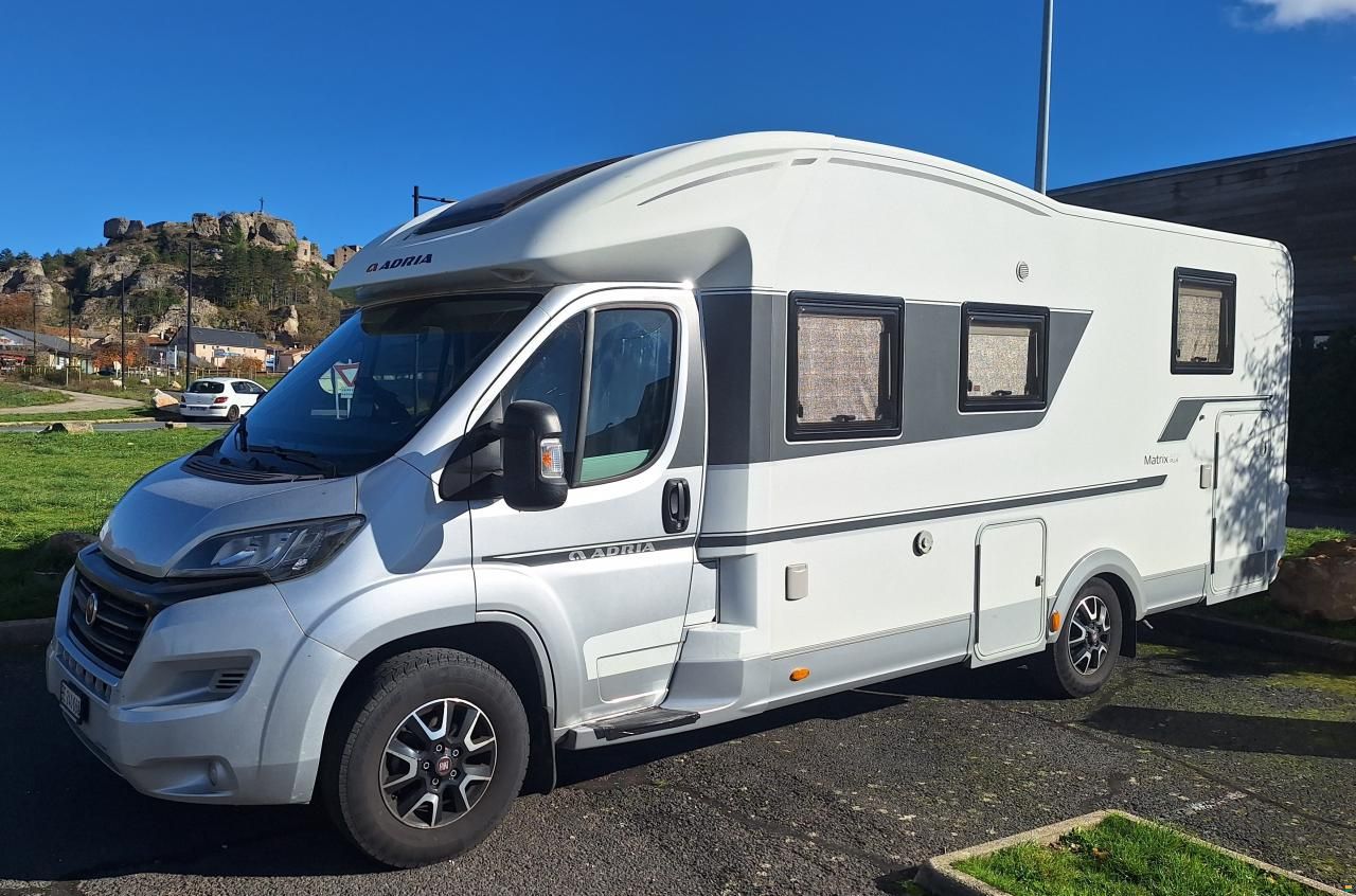 Adria Matrix M 670 SC