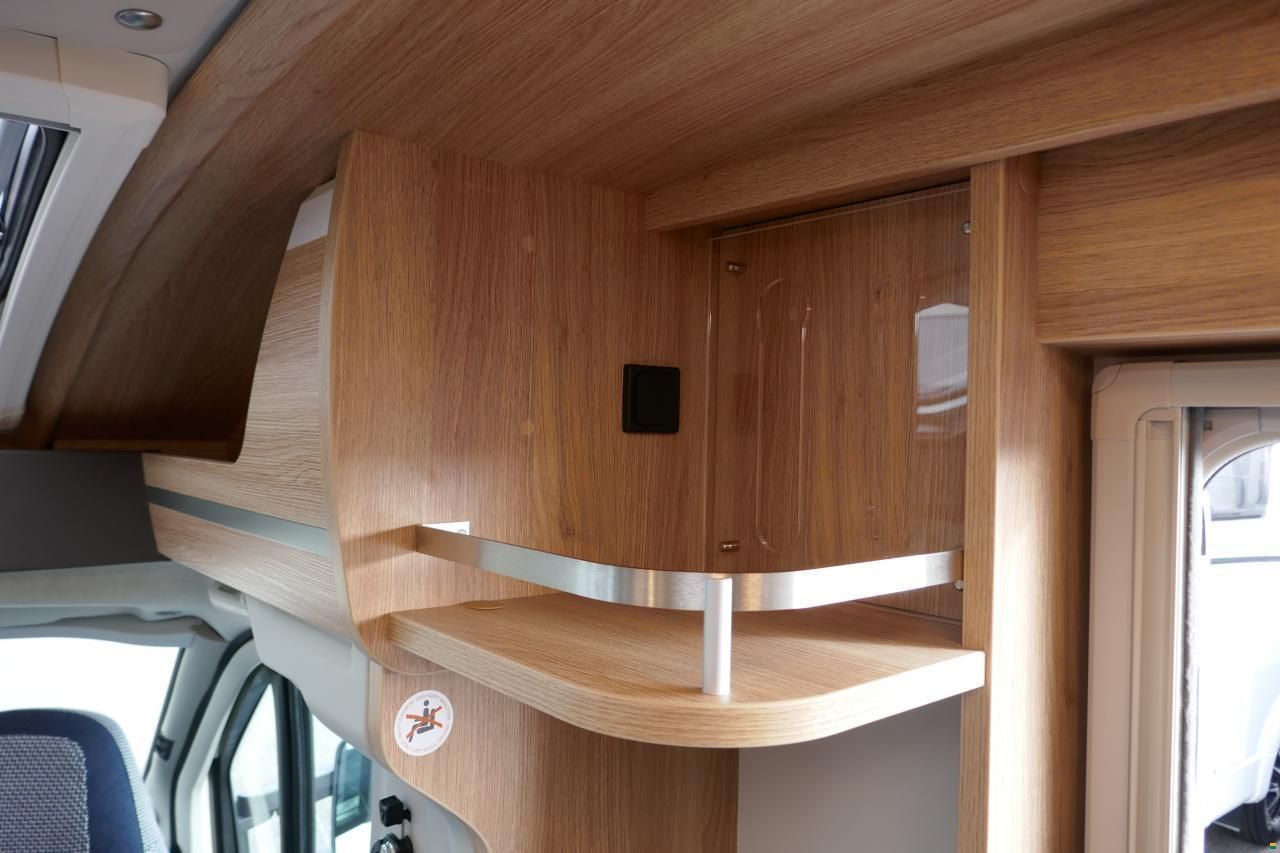 Knaus SKY TI 650 MEG