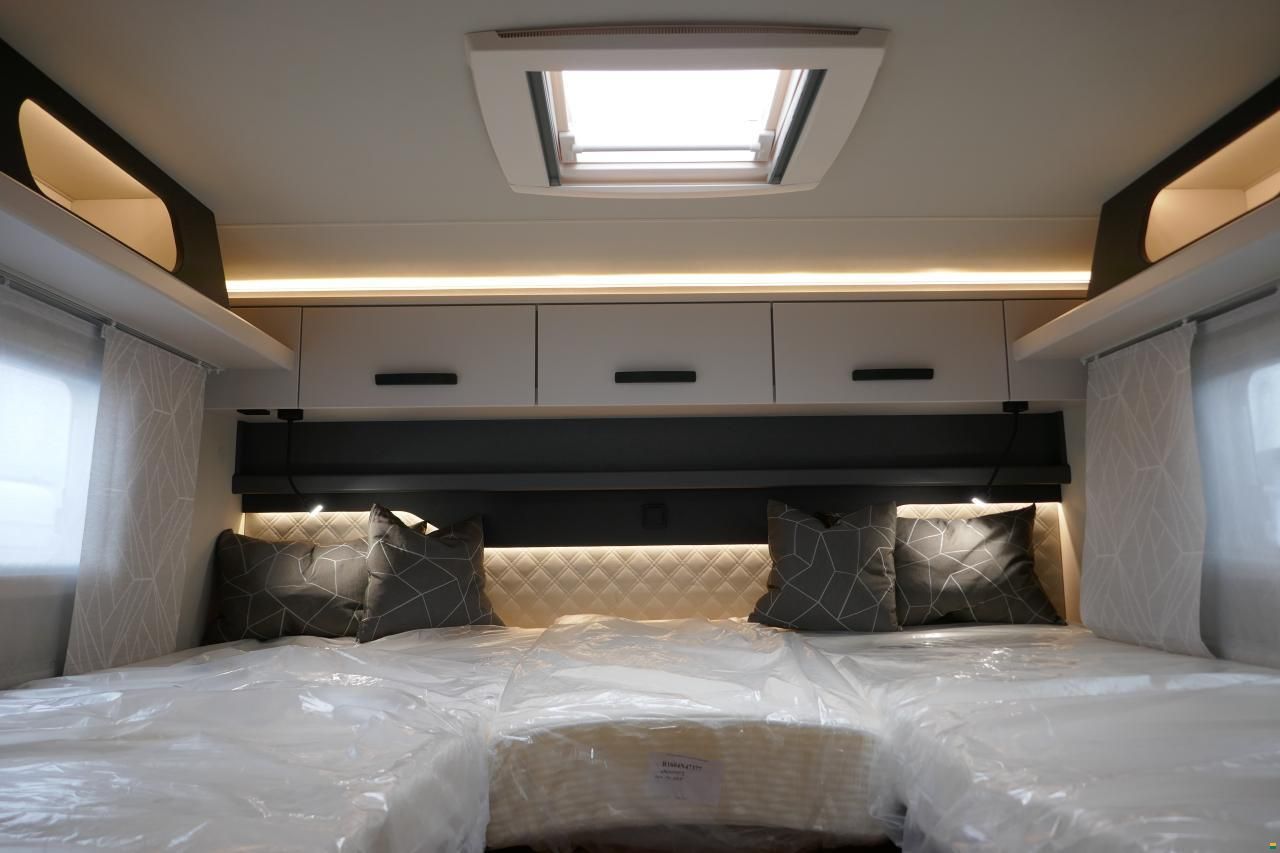 Knaus L!VE TI 650 MEG Platinum Selection