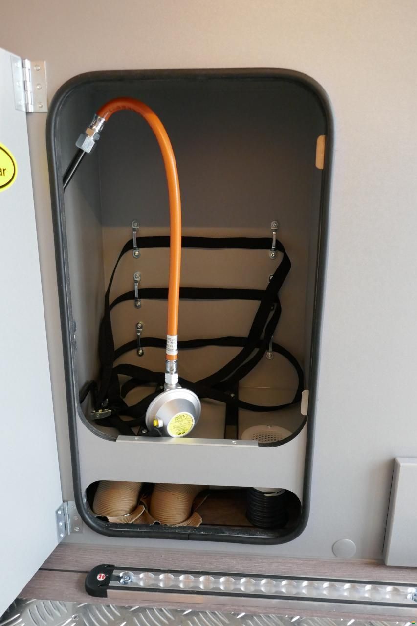 Weinsberg CaraBus 630 MEG OUTLAW Edition FIRE