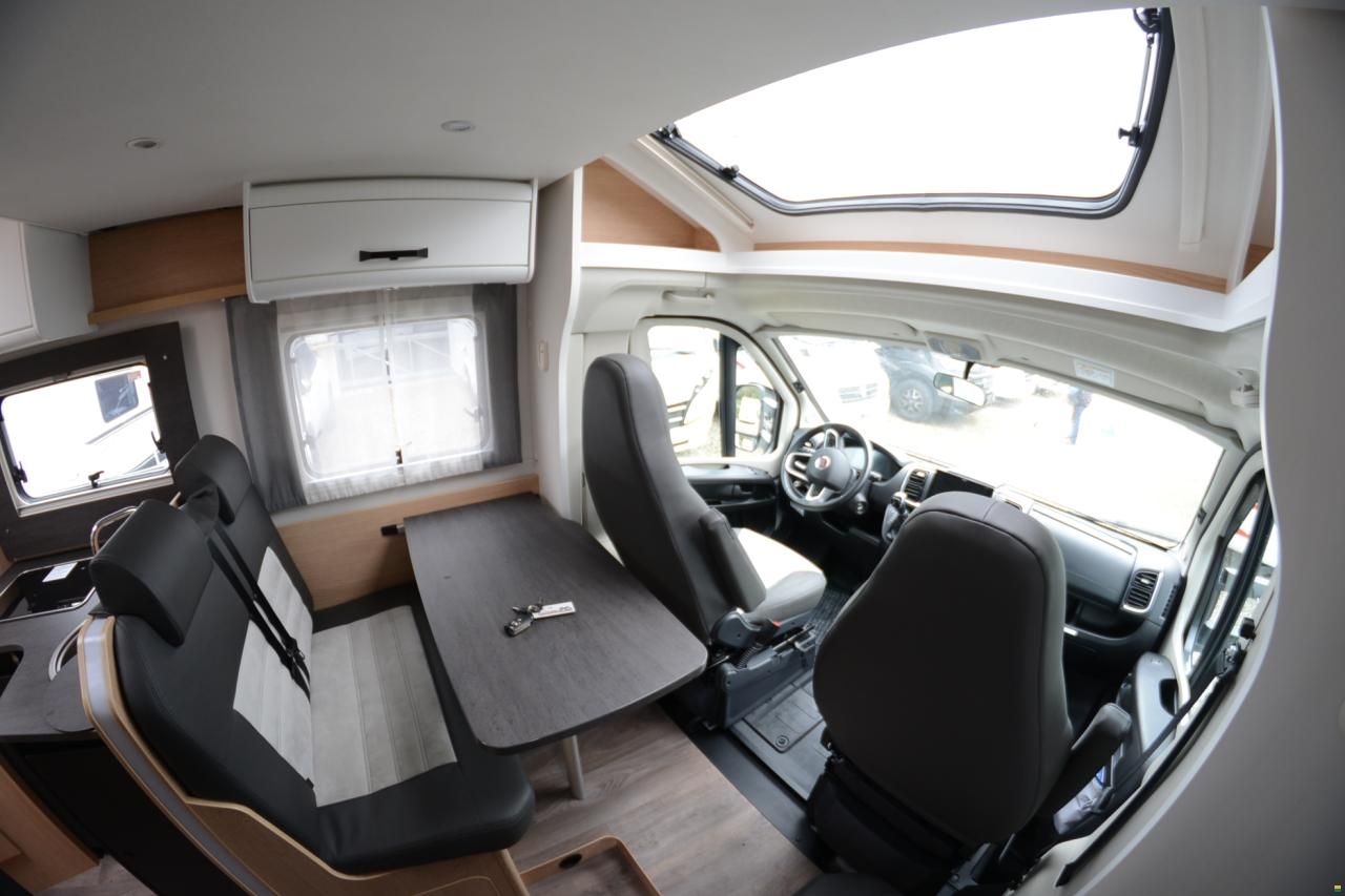 Sunlight Adventure T 67S