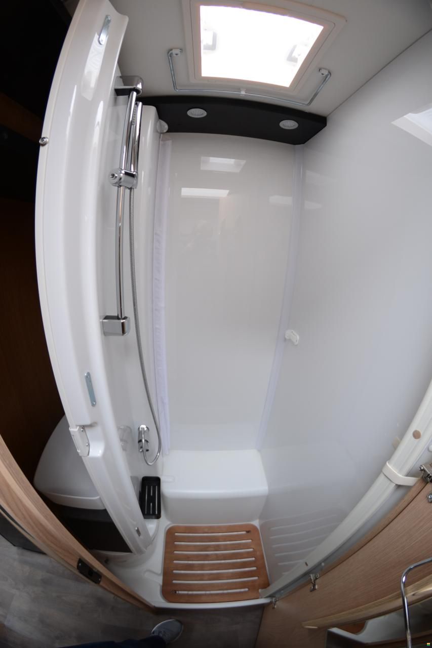 Sunlight Adventure T 67S