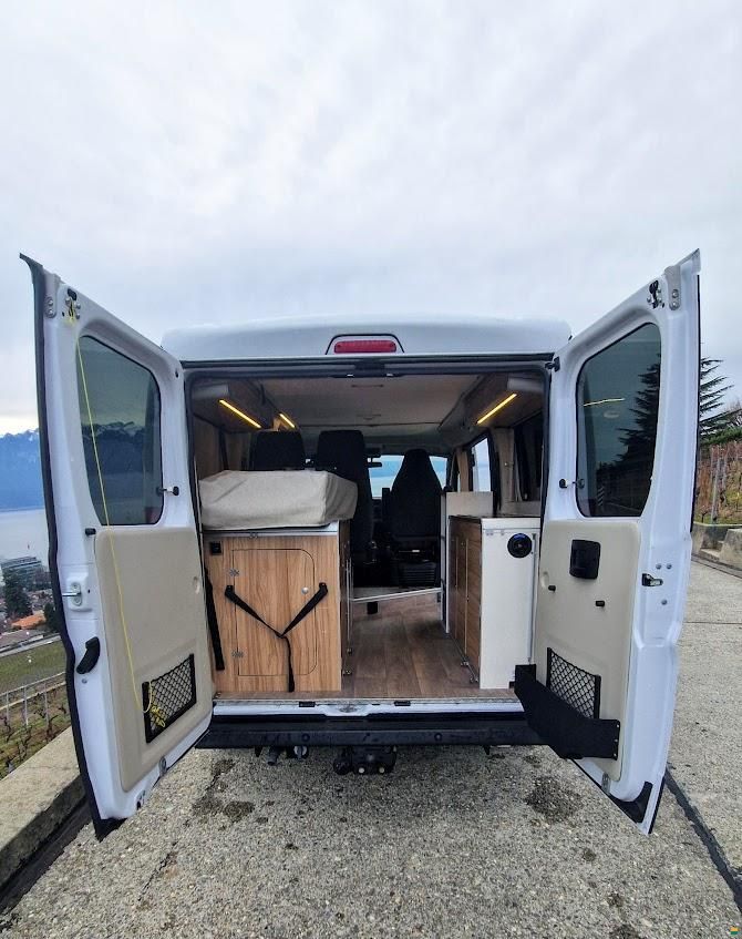 Hymercar Sydney GT White Line