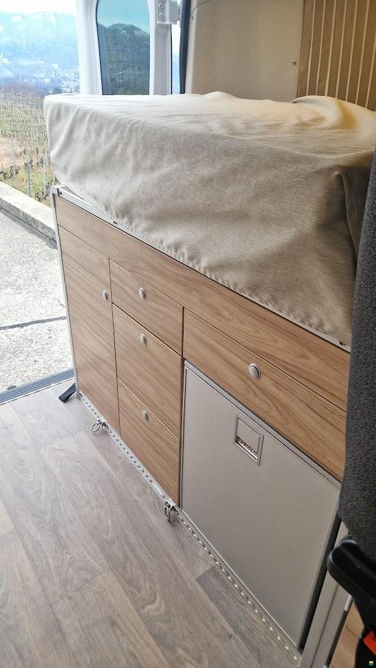 Hymercar Sydney GT White Line