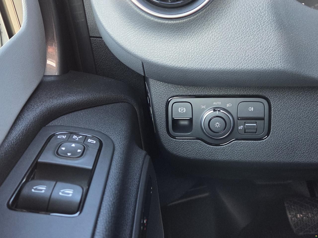 Westfalia James Cook 600E