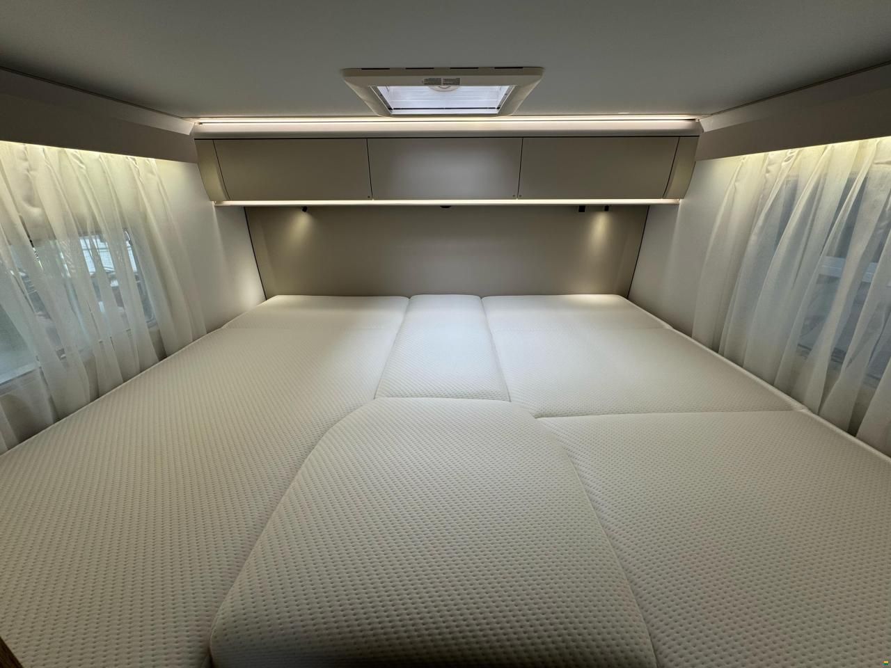 Adria Coral Axess 650 DL