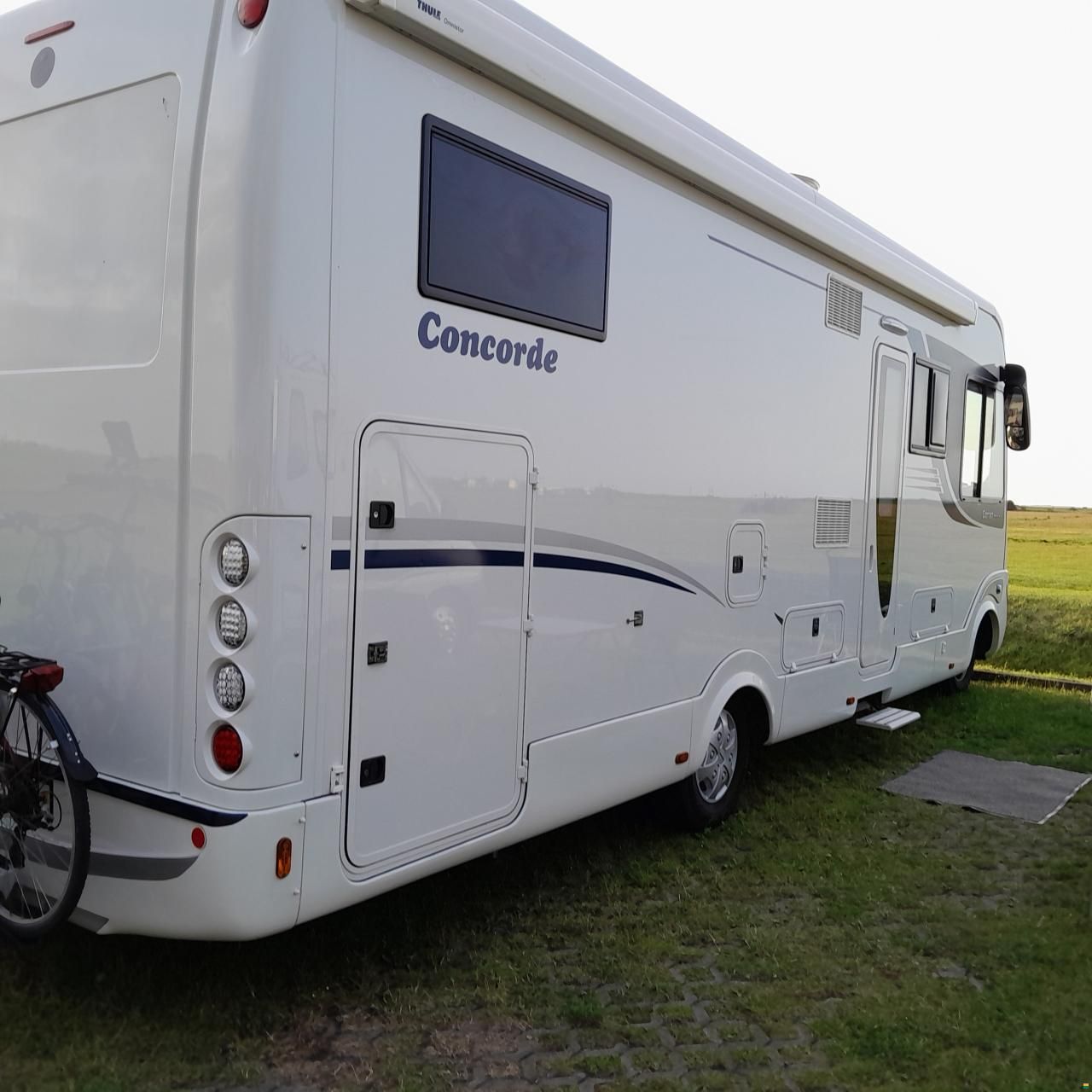 Concorde Carver 228LS