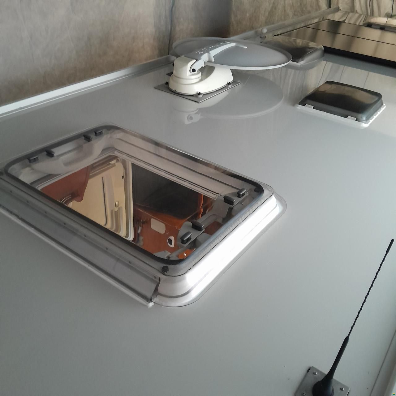 Concorde Carver 228LS