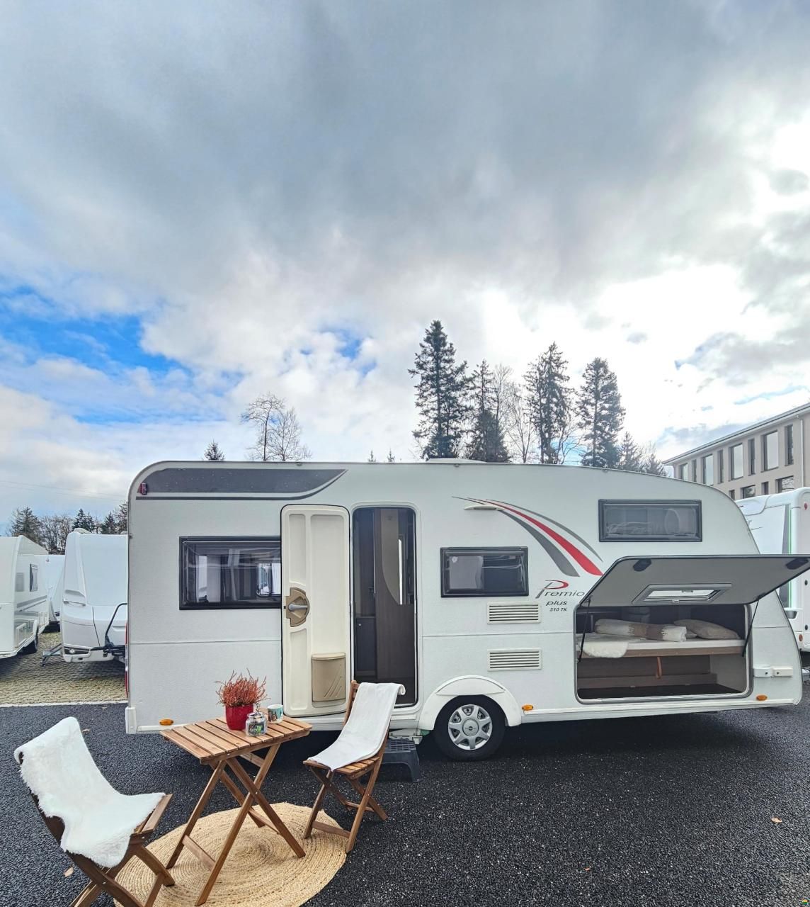 Bürstner Premio Plus 510tk mit Hubbett!