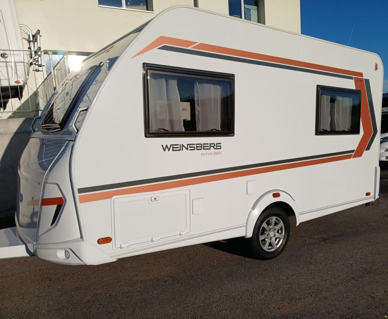 Weinsberg CaraOne 390 Hot Edition