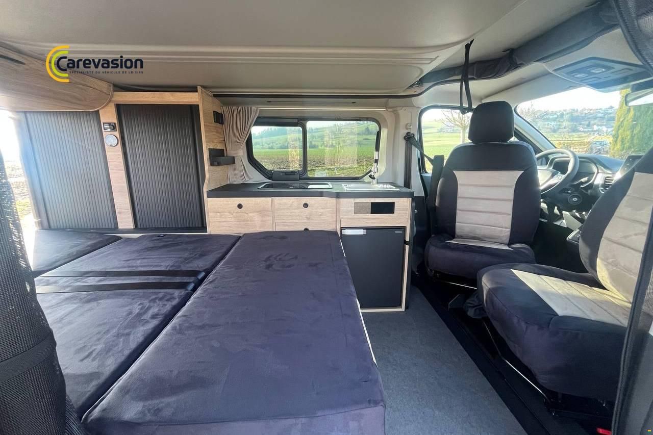 Gl&eacute;nan HorizonVan 4