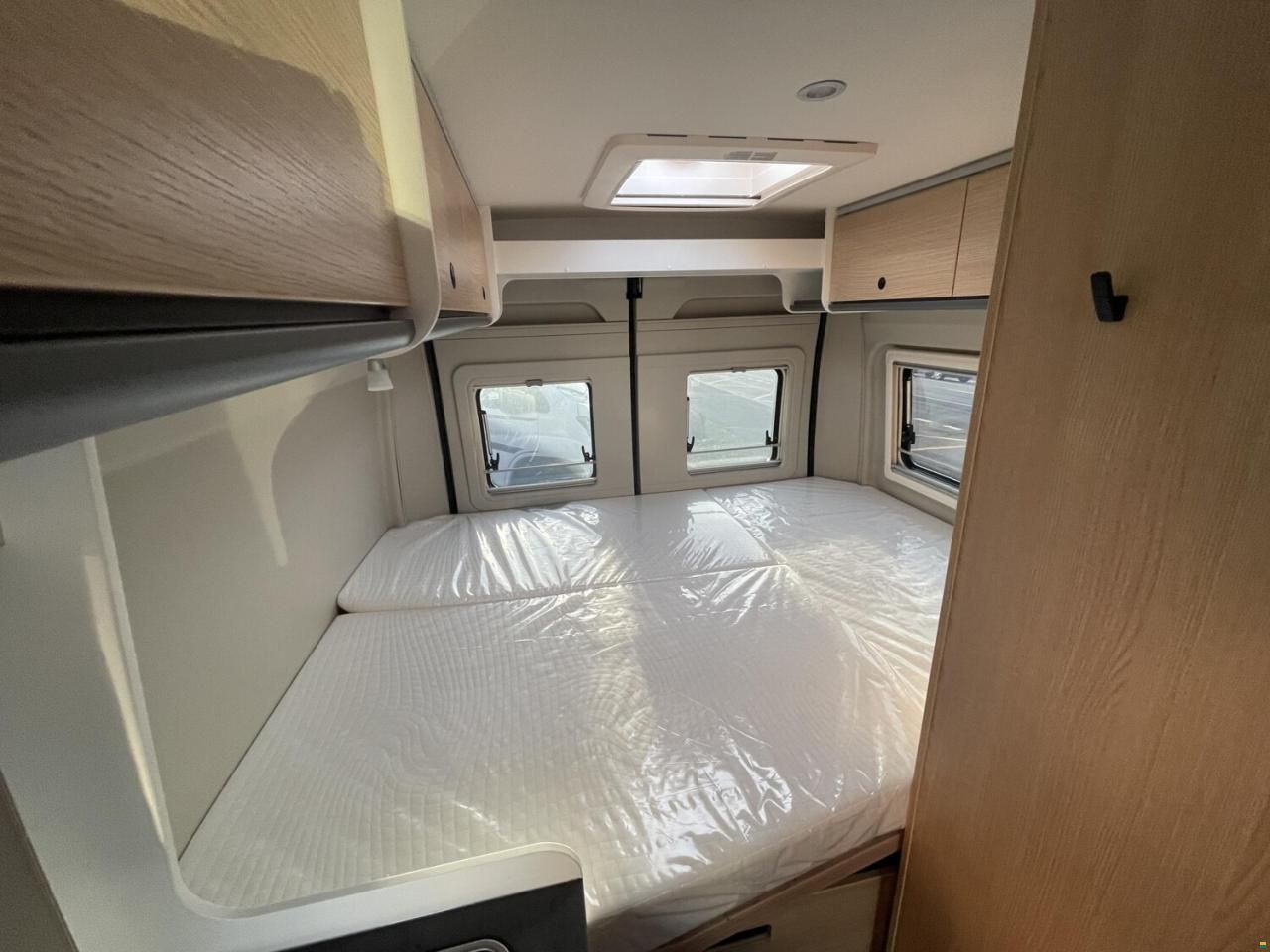 Sunlight Cliff X 600