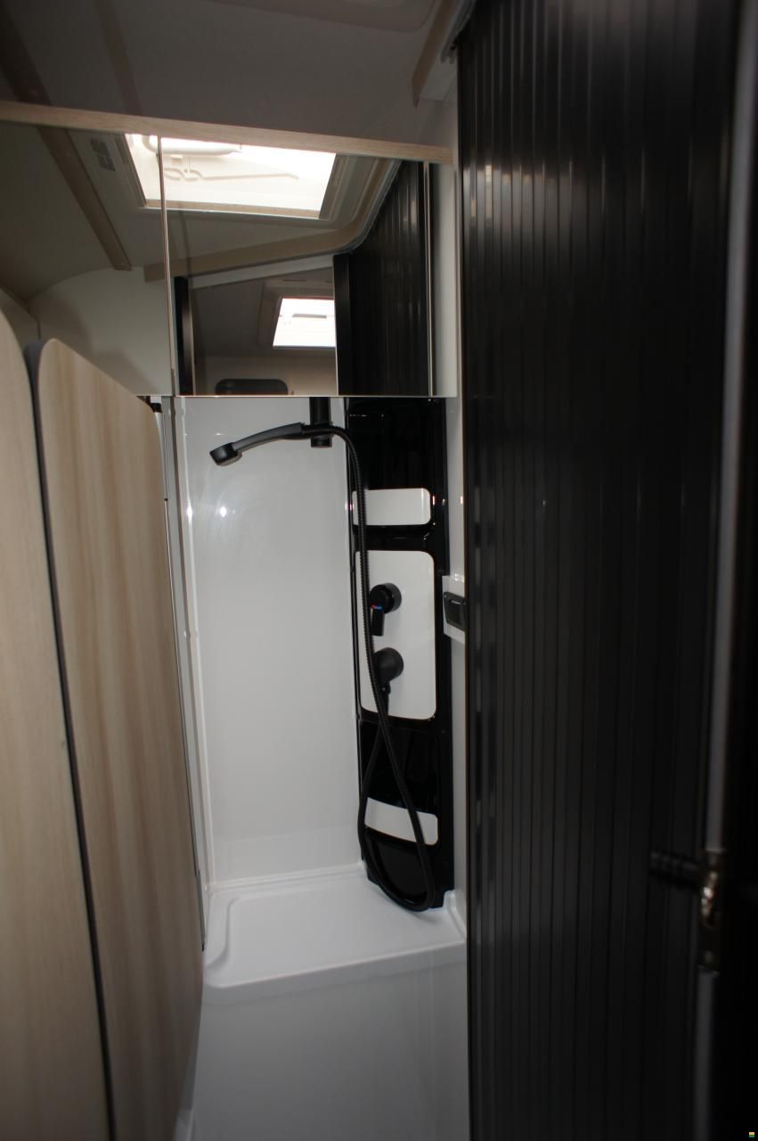 Hobby De Luxe 460 SL