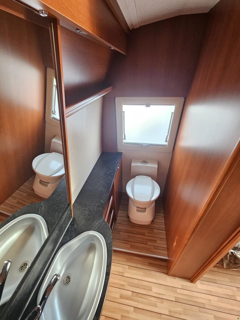 Tabbert Puccini 560 UEB mit Einzelbett, Heckbad!