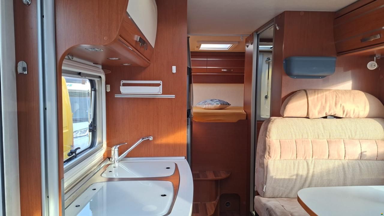 Hymer Exsis i 644