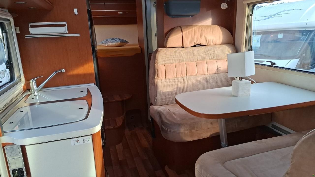 Hymer Exsis i 644