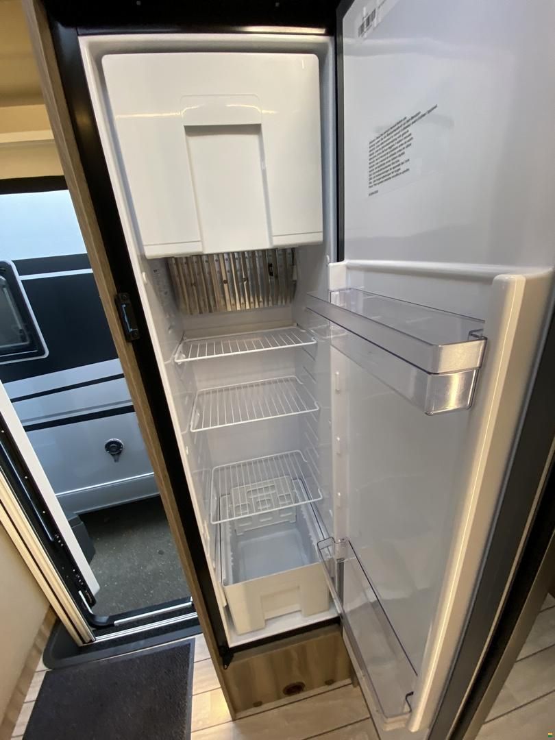 Roller Team Kronos Fit 230 TL, Ford 165PS Automat