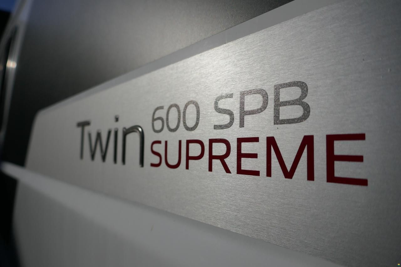 Adria Twin Supreme 600 SPB