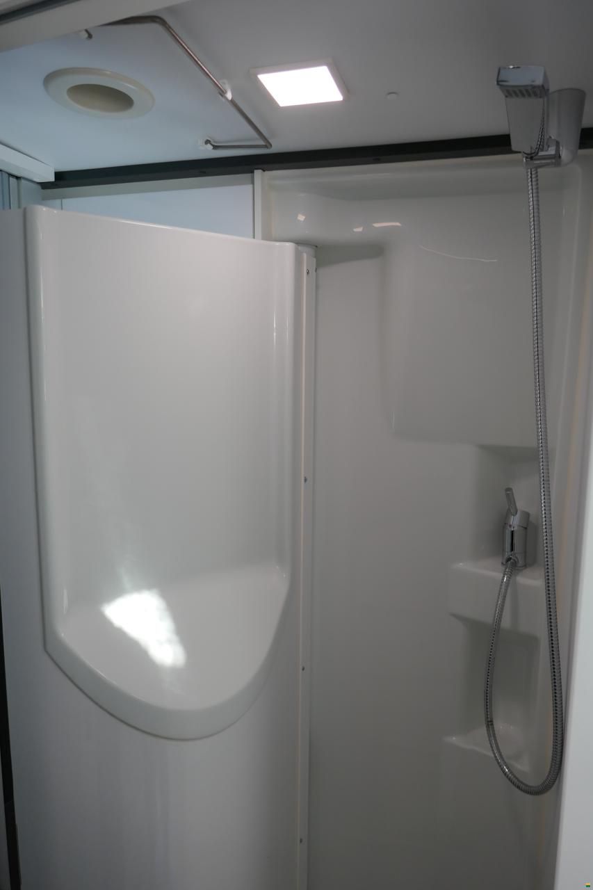 Adria Twin Supreme 600 SPB