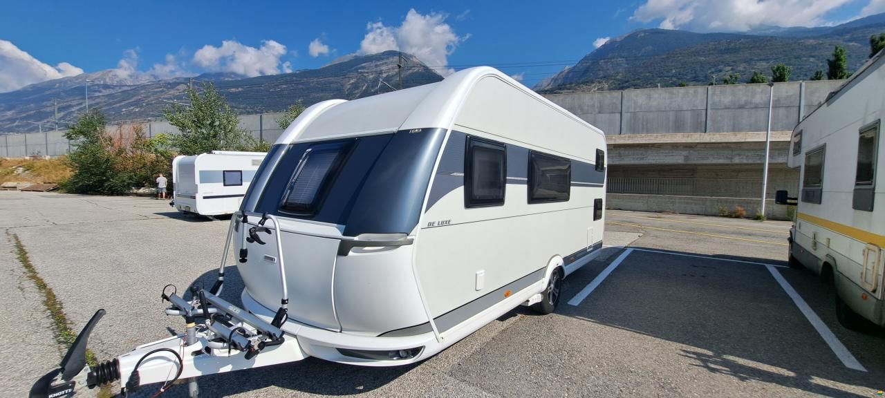 Hobby 490 KMF De Luxe