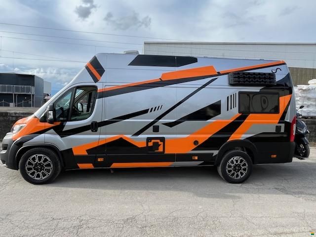 Megamobil Mega Lounge 640