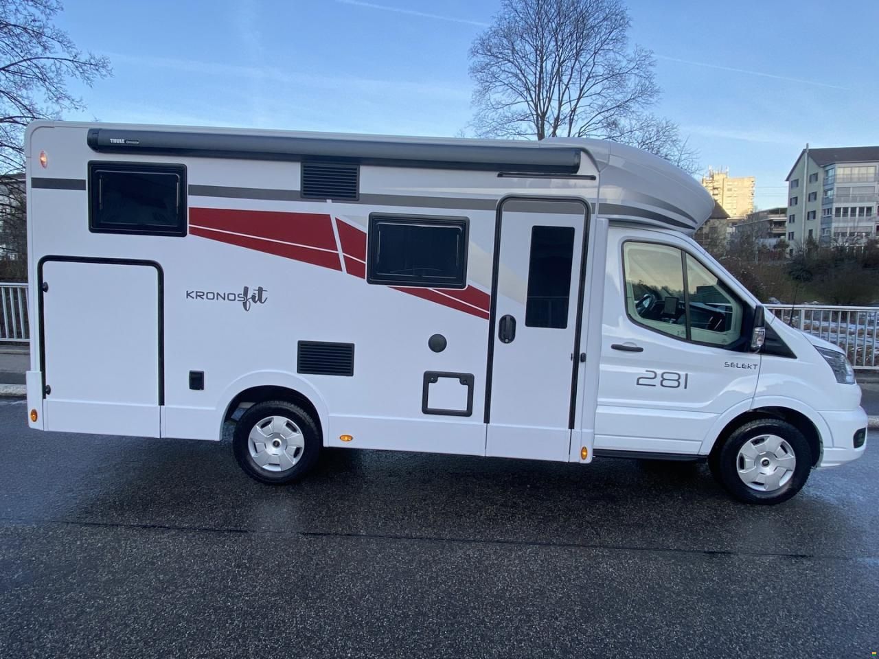 Roller Team Kronos Fit 281 TL, Ford 165PS Automat