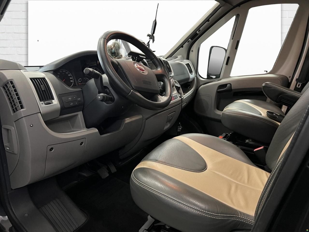 Dethleffs Magic Edition T 1 DBM Black