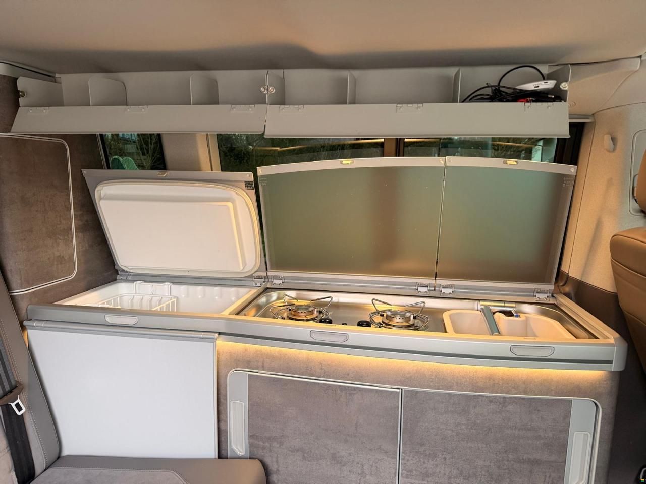 Volkswagen T 6.1 California Ocean Edition