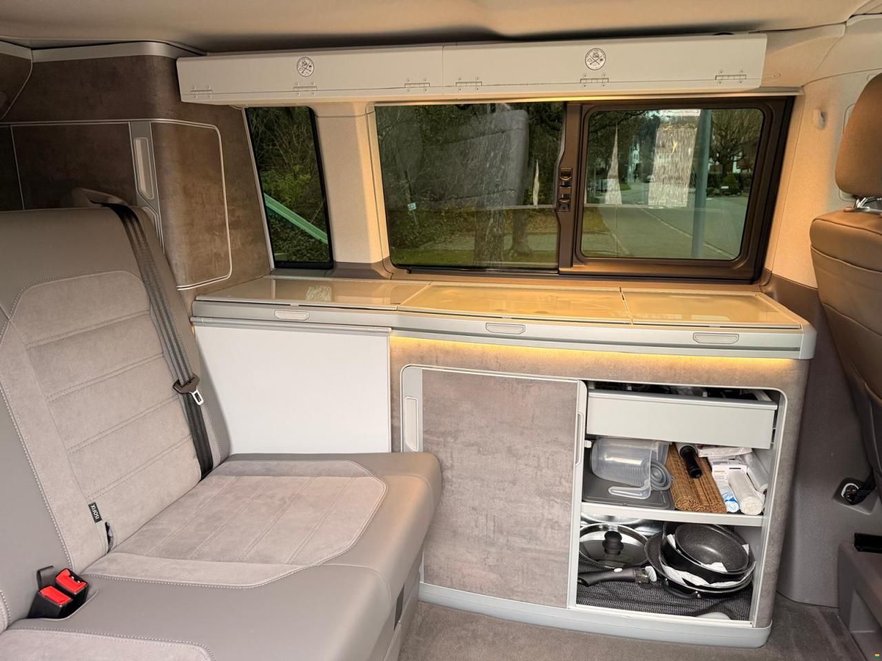 Volkswagen T 6.1 California Ocean Edition