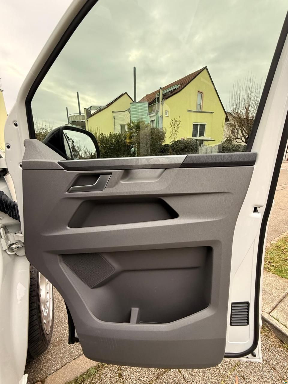 Volkswagen T 6.1 California Ocean Edition