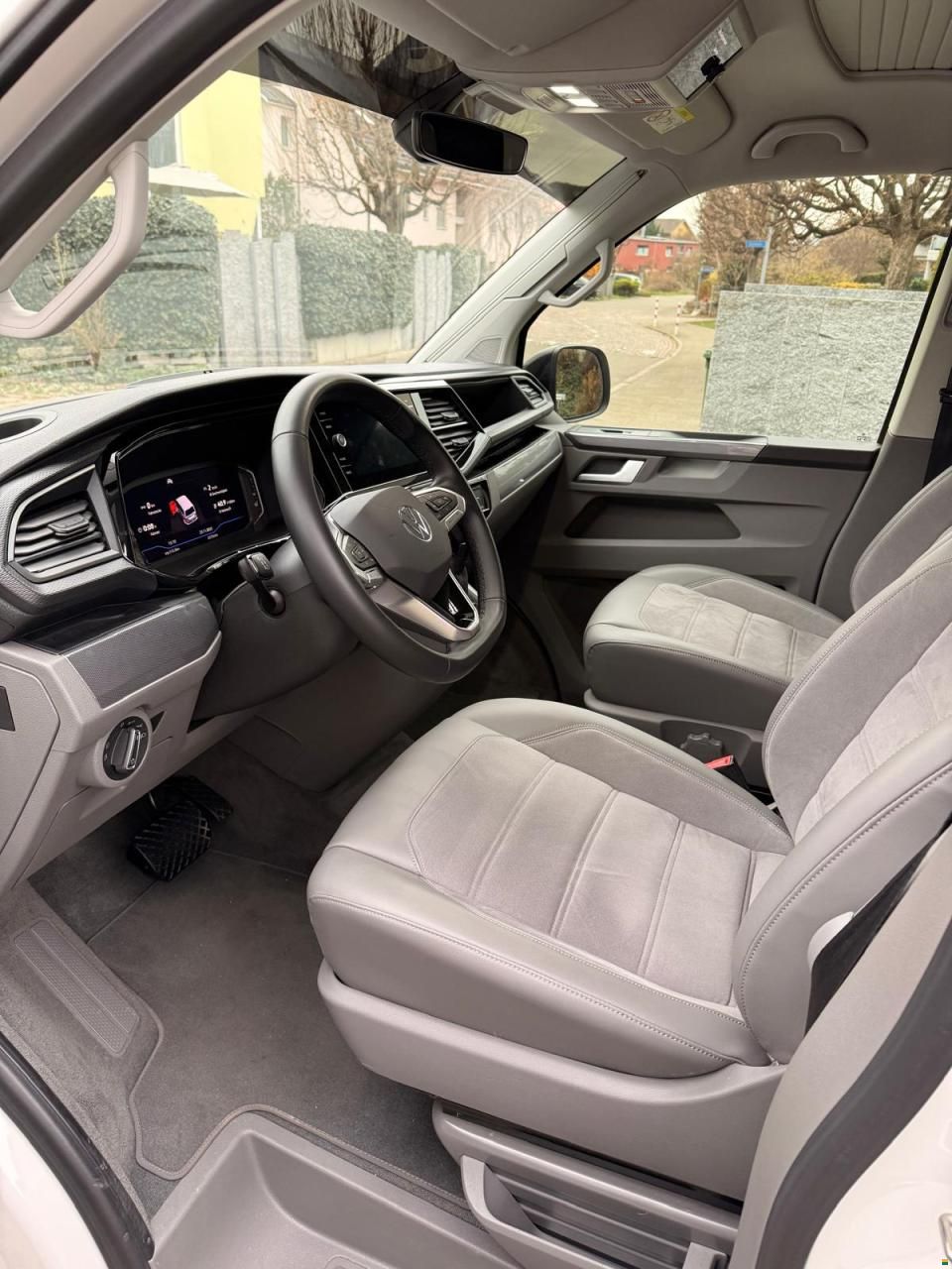 Volkswagen T 6.1 California Ocean Edition