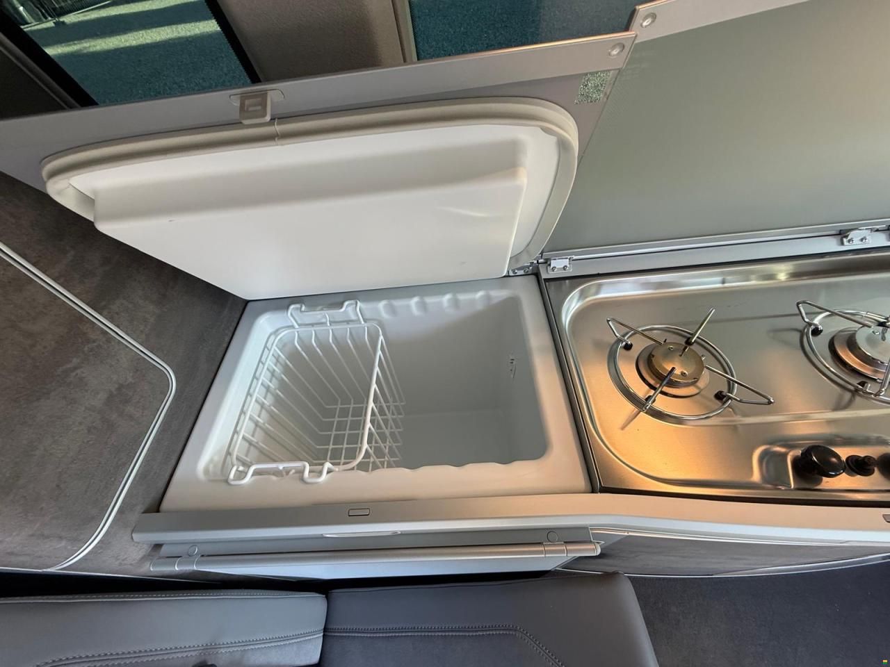 Volkswagen T 6.1 California Ocean Edition