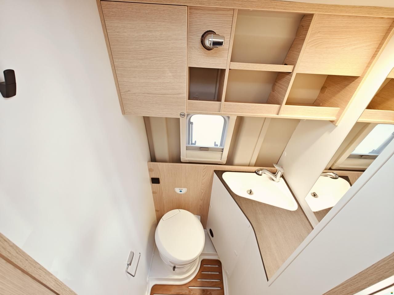 Sunlight Adventure Edition Cliff 640 Automat