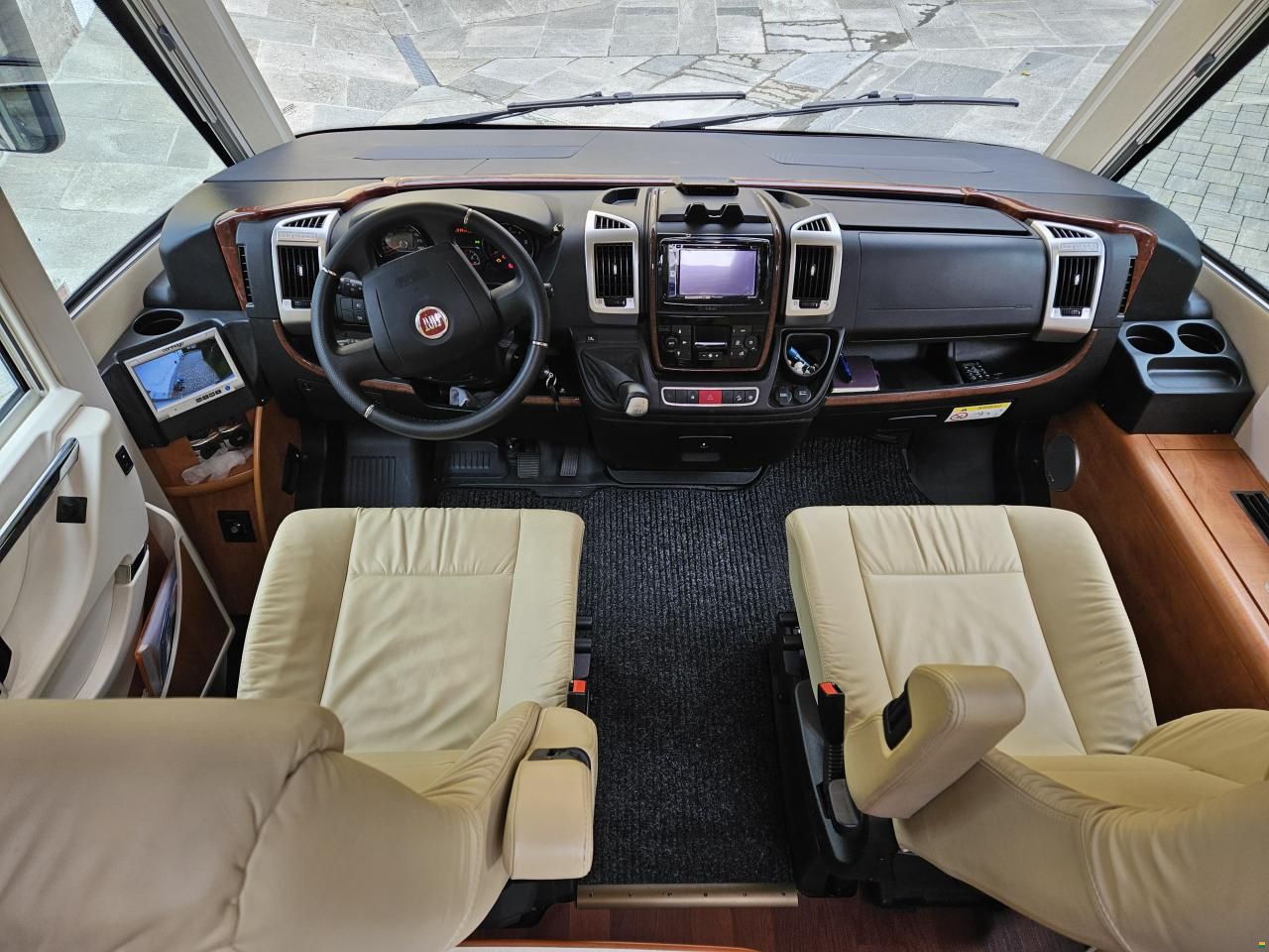 Carthago Chic C-Line I 4.9