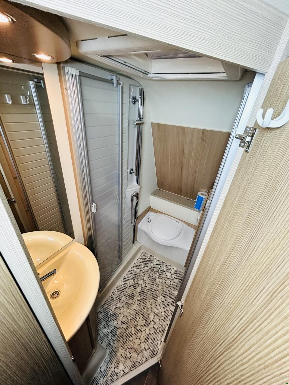 B&uuml;rstner Averso 450 TS