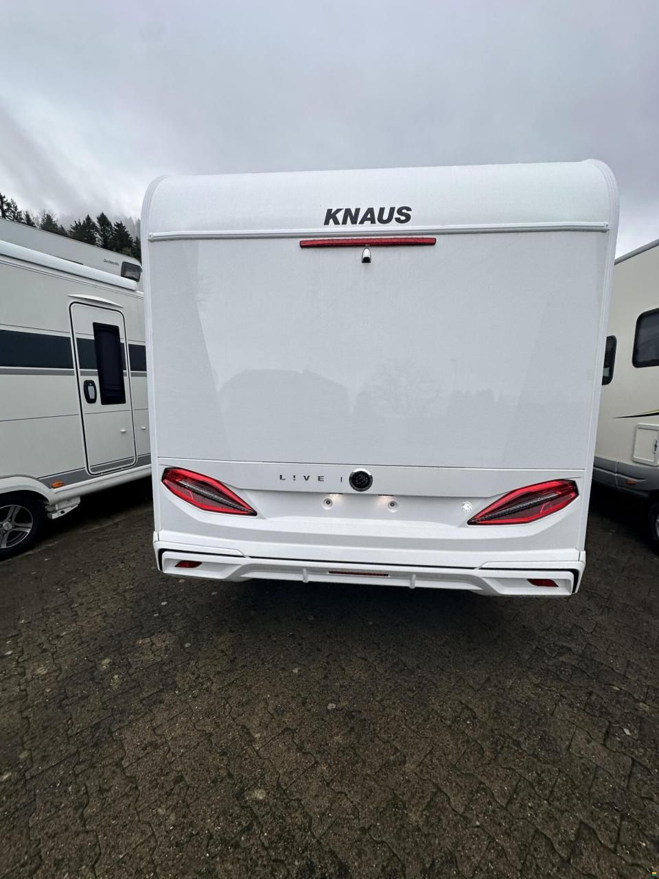Knaus L!VE I 650 MEG