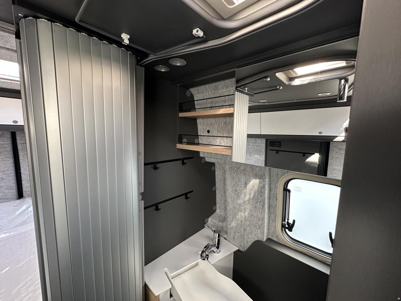 Dethleffs Globetrail Performance 600 DR VW