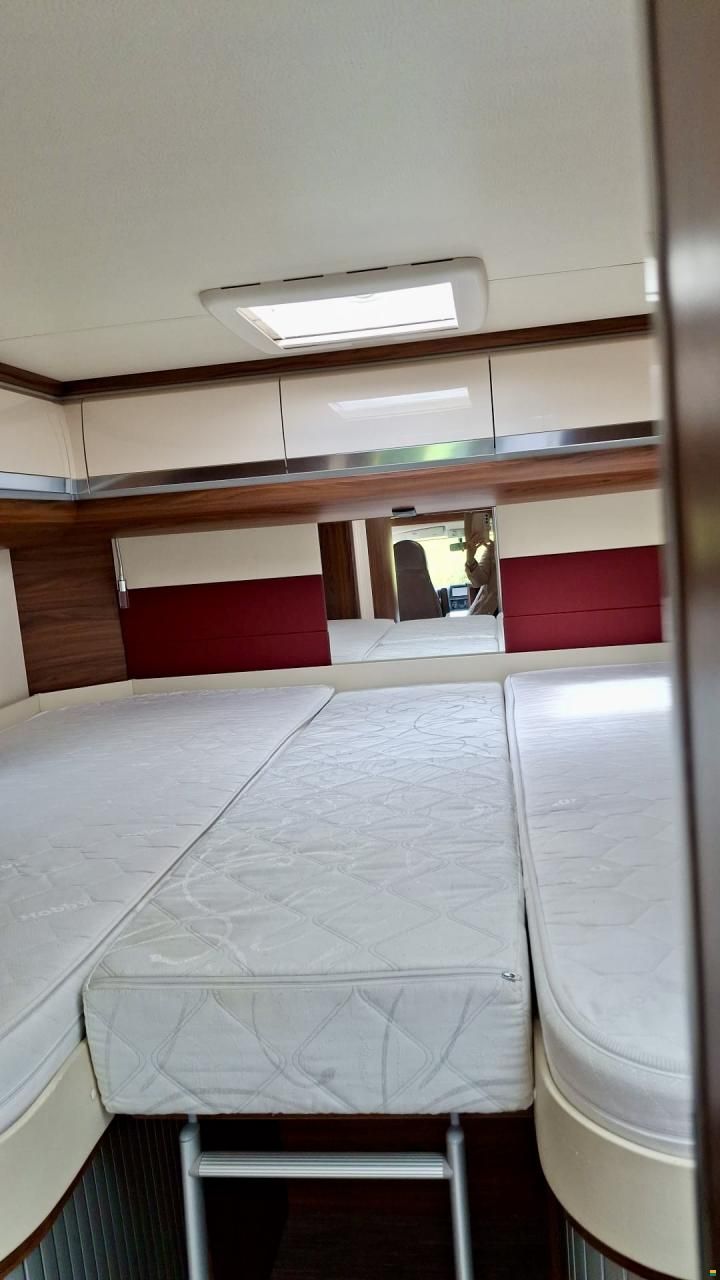 Hobby First Class Mobil