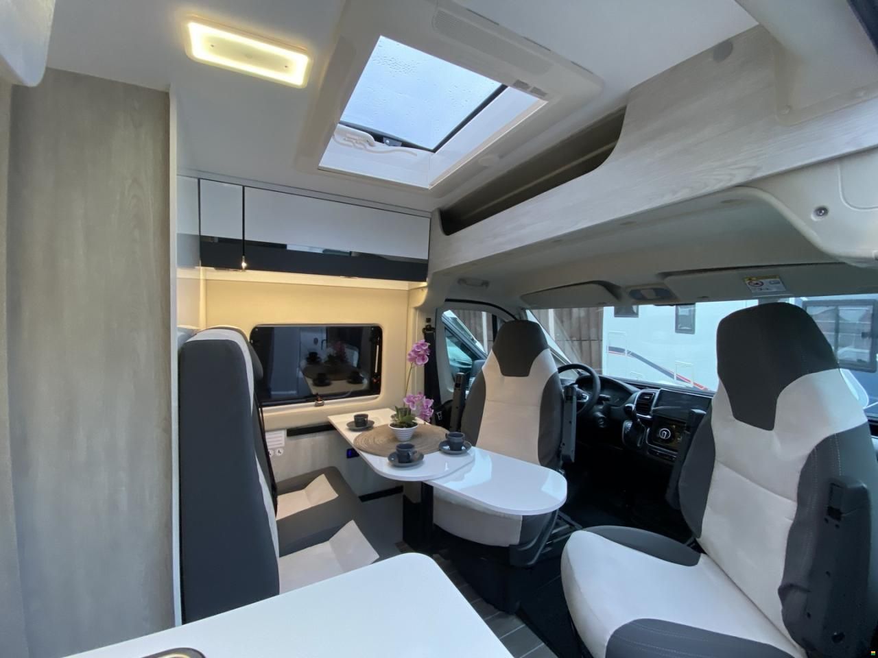 Roller Team Livingstone K2 GO, Citroen 140PS Automat