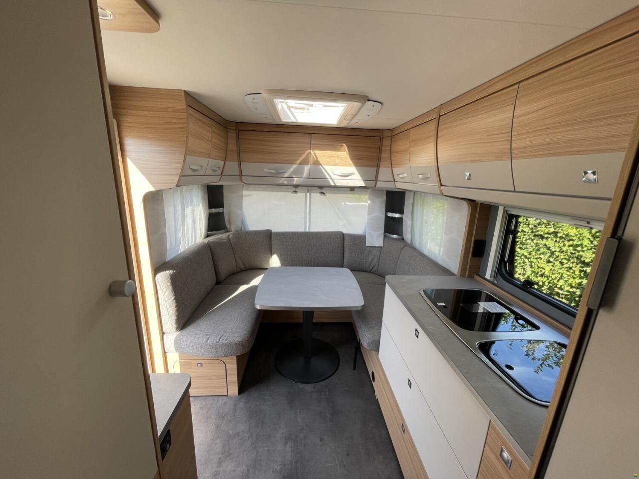 Dethleffs Camper 470 FR