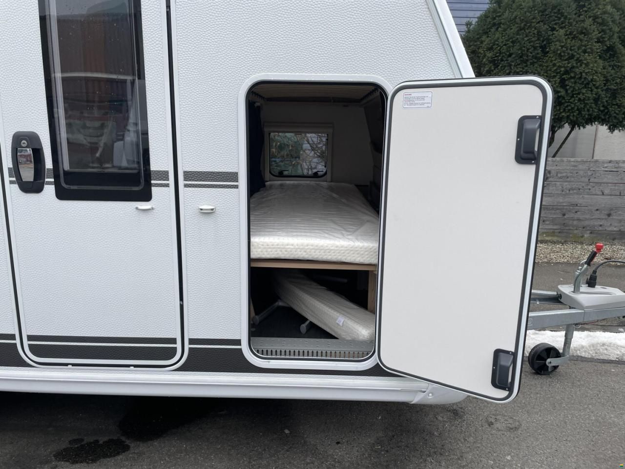 Dethleffs Aero 460 KR up