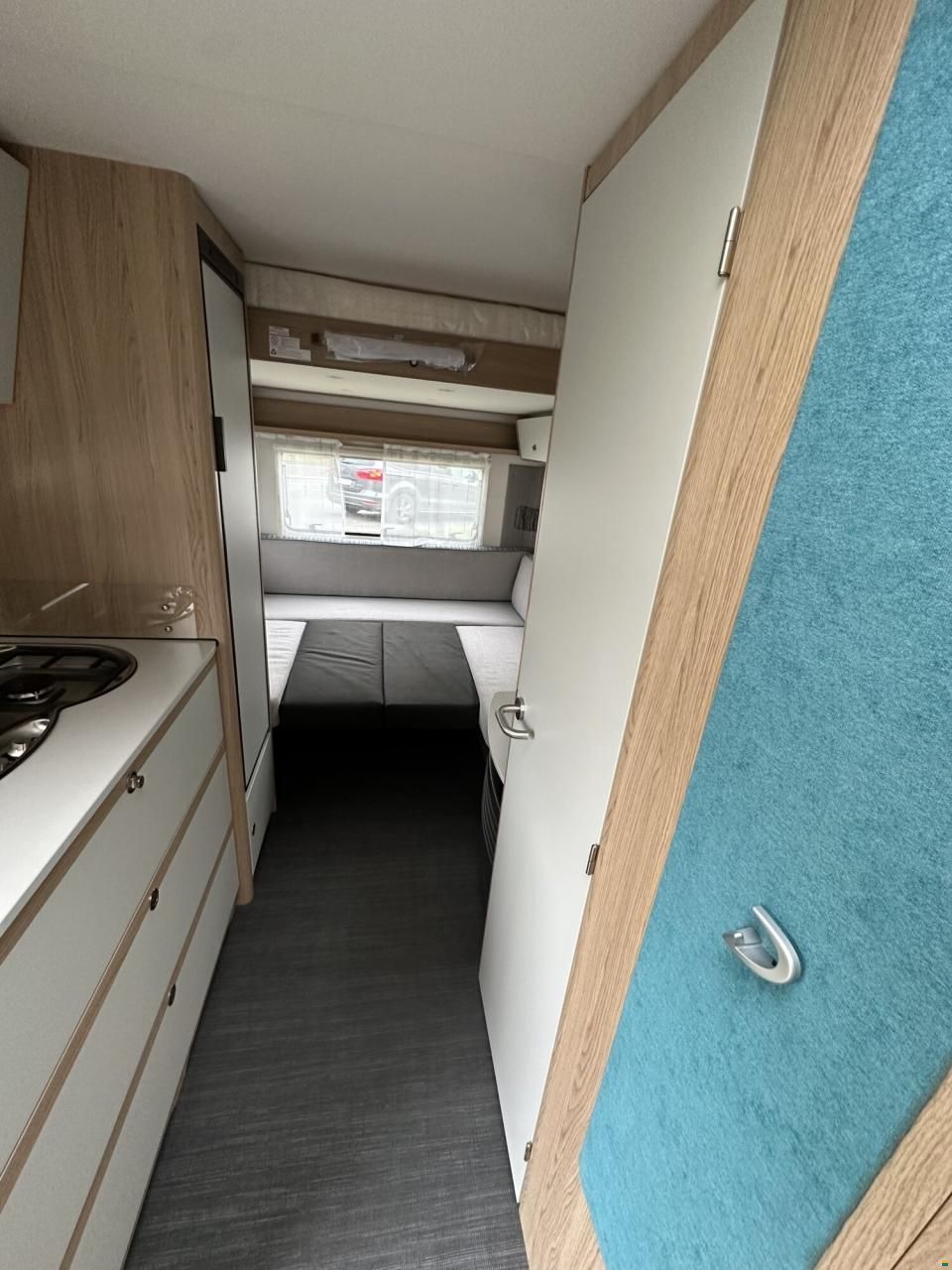 Dethleffs Aero 460 KR up