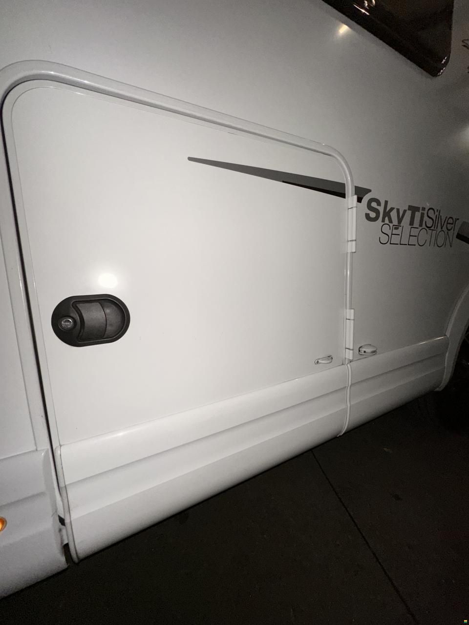 Knaus Sky TI 650 MF Silver Selection