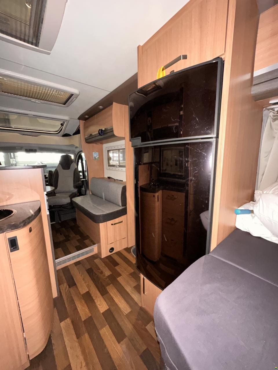 Knaus Sky TI 650 MF Silver Selection